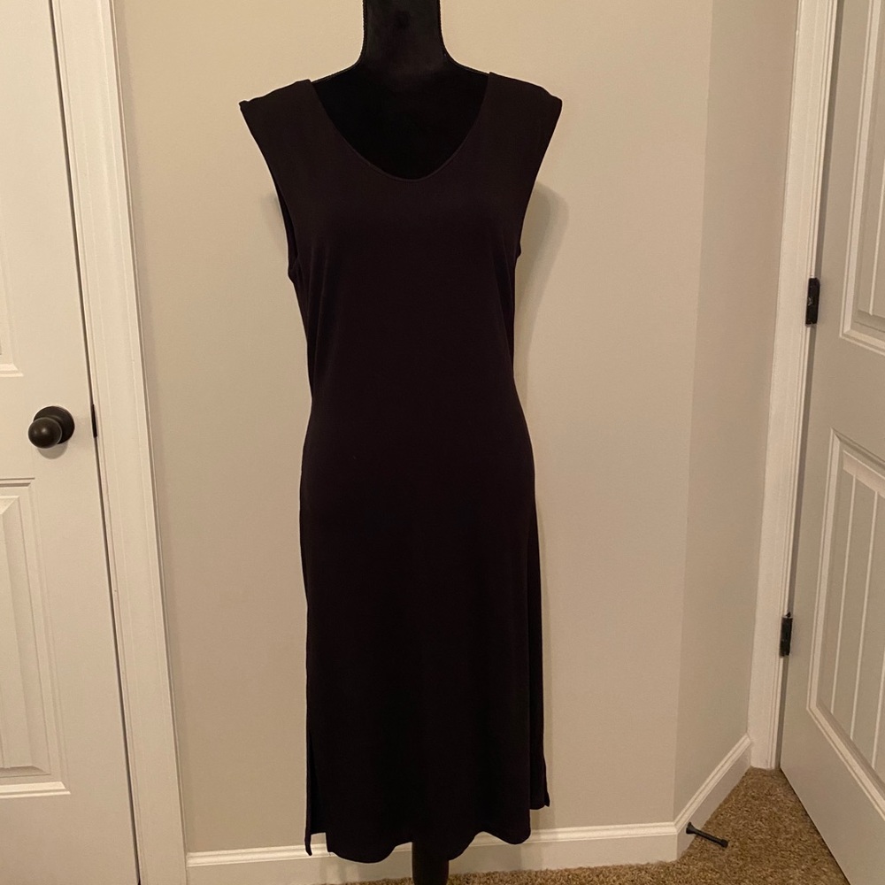 Zenana Outfitters perfect black dress
